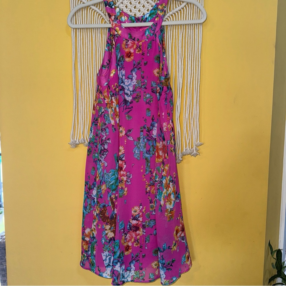 Betsey Johnson Size 2 Pink Floral Chiffon Halter Lined Wedding Guest Event Dress